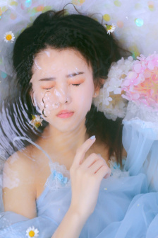 下载avi格式的电影